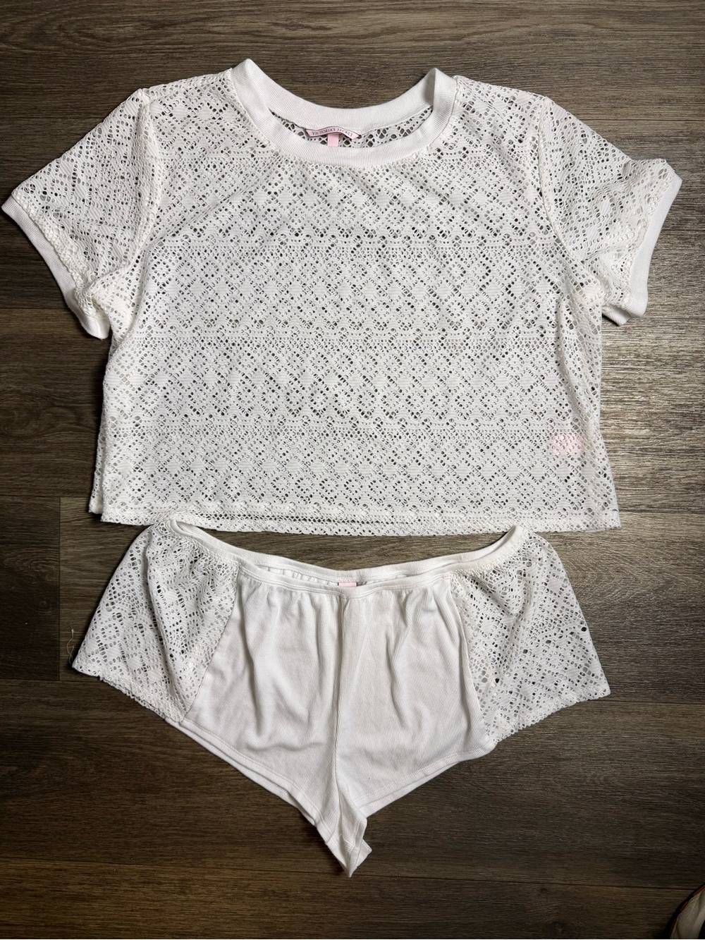 Victoria’s Secret two piece pajamas, set size extra large